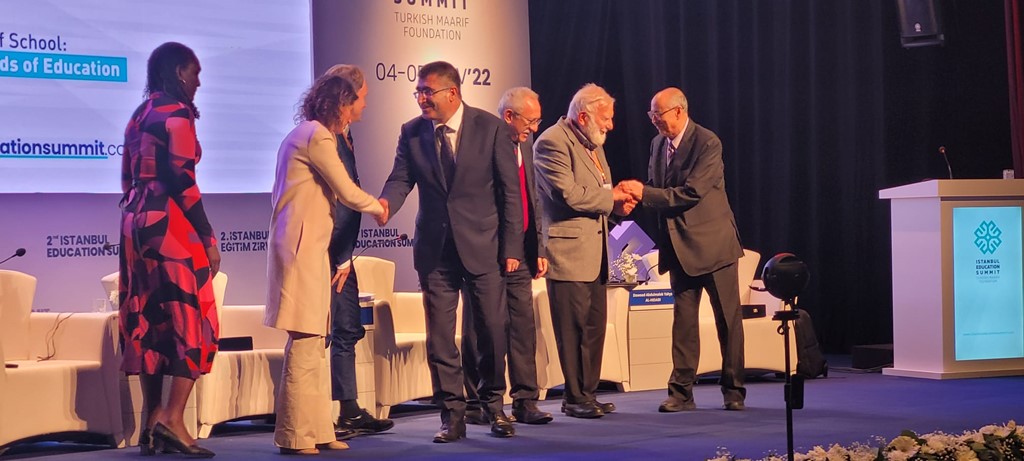 ECOEI President Prof. M. Akif Kireçci, attended the Istanbul Education Summit 2022